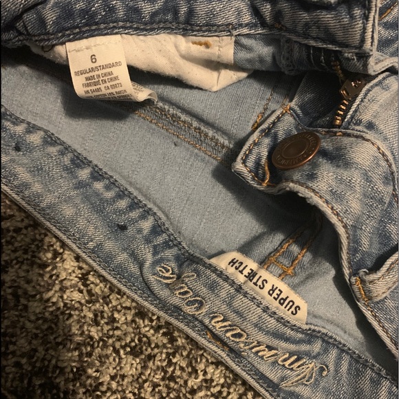 American Eagle Jeans - Picture 4 of 4
